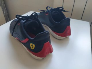 Zapatillas Puma Ferrari Niños Negras Rojas