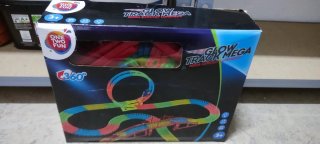 Pista de coches Glow Track Mega