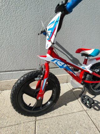 Bicicleta infantil 14 roja y azul