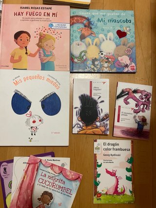 Colección de 19 cuentos/libros