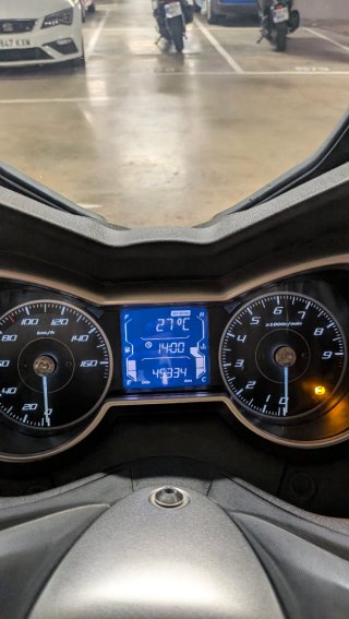 Yamaha Xmax 300 Negra/Gris