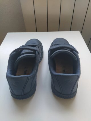 Zapatos Joma niño velcro colegio azul