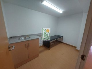 Local comercial en alquiler en Zona de Plaza de Barcelos en Pontevedra