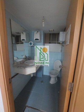 Local comercial en alquiler en Zona de Plaza de Barcelos en Pontevedra