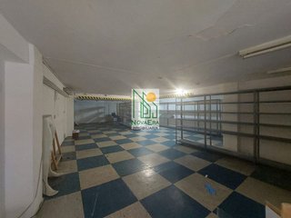 Local comercial en alquiler en Zona de Plaza de Barcelos en Pontevedra