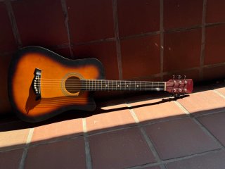 Guitarra Acústica Madera Como Nueva