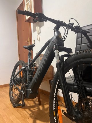 Bicicleta eléctrica Moma Bikes