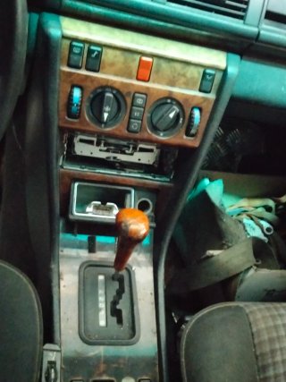 Mercedes-Benz Clase E 1993