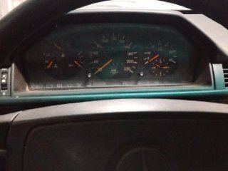 Mercedes-Benz Clase E 1993