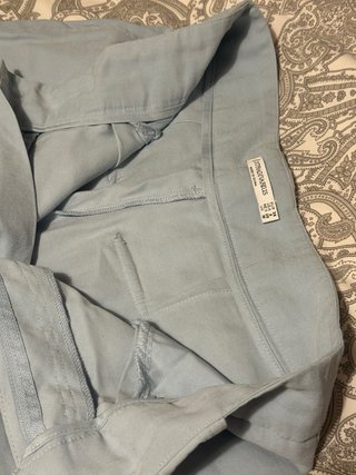 Pantalón de vestir azul de pinzas