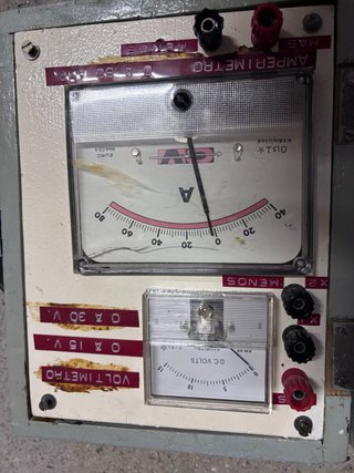 Amperímetro y Voltímetro Antiguo