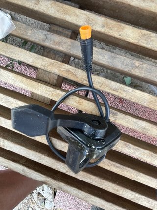 Acelerador Pulgar Tipo 108X