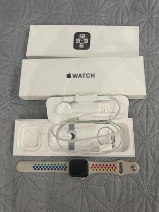 Apple Watch SE 2º Generación Plata