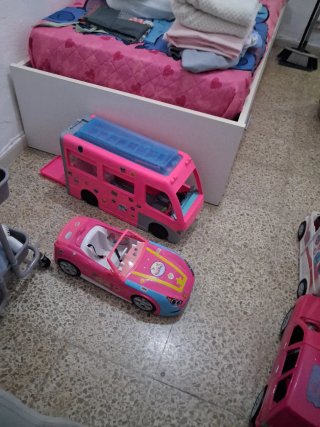Juguetes: Coche y Ambulancia