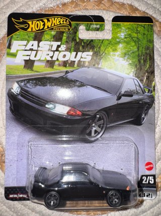 Hot Wheels Premium Fast & Furious R32