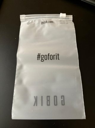 Funda y llavero GOBIK