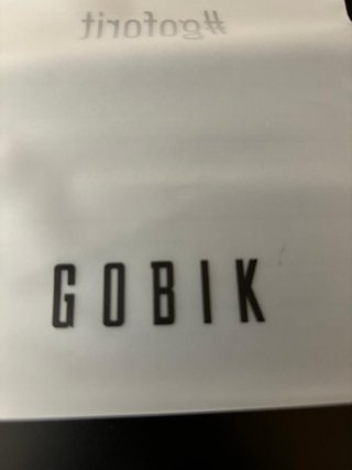 Funda y llavero GOBIK
