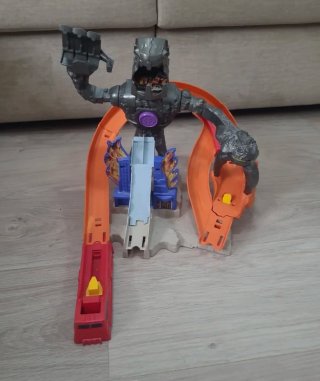 Pista Hot Wheels Robot Attack