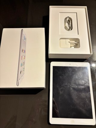 iPad Air 1ª Gen Plata y Blanco