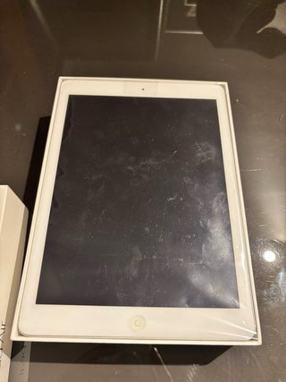 iPad Air 1ª Gen Plata y Blanco