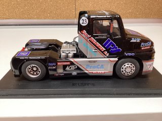 Camión Scalextric FIA ETRC 2000