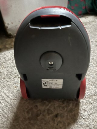 Aspiradora Solac Piccolo 1400W Roja