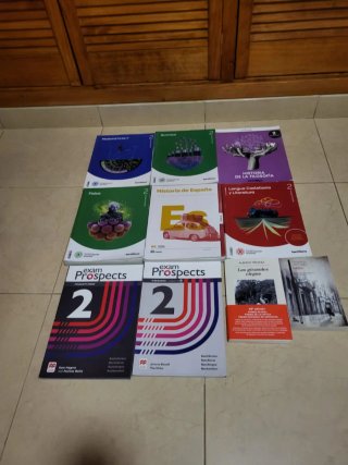Libros 2° bachillerato Nuryana
