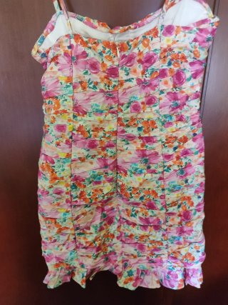 Vestido floral tirantes