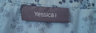 Blusa azul estampada