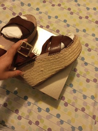 Sandalias cuña Vidorreta piel marrón