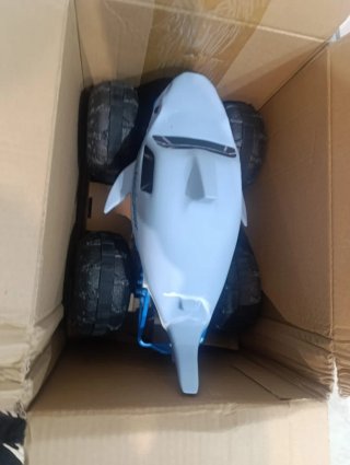 Monster Jam Monster Truck Teledirigido Megalodon