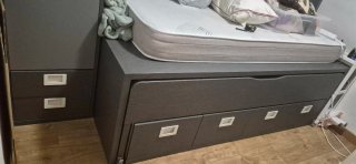 Cama modular con cajones