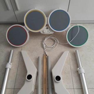Lote Rock Band Wii (Instrument Edition) Lote angel