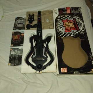 Lote Rock Band Wii (Instrument Edition) Lote angel