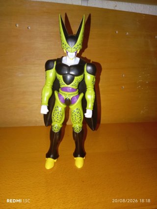 Figura Célula Dragon Ball 30cm