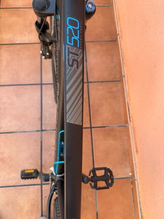 Bicicleta Rockrider ST 520