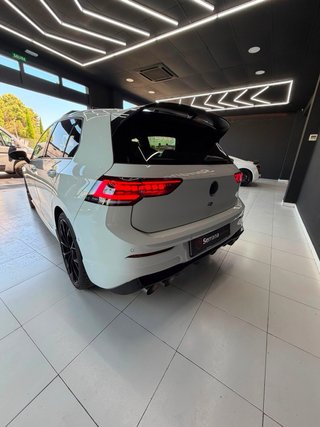 Volkswagen Golf 2025