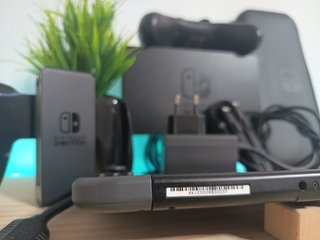 ALL BLACK!!! Nintendo Switch V2