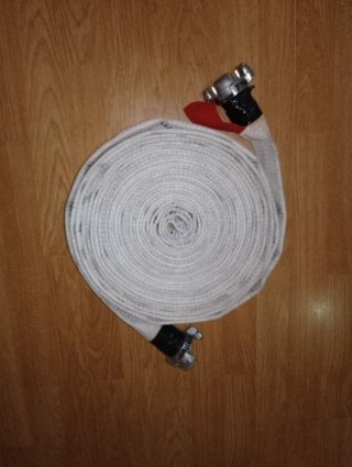 Mangueras 45mm,15m, 10 € cada una