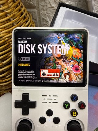 Consola de Videojuegos R36S