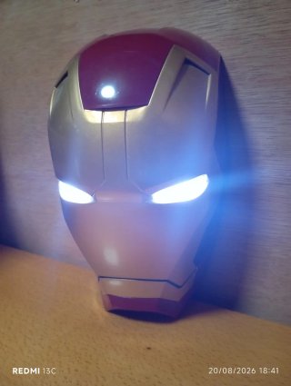Lámpara Philips Iron Man