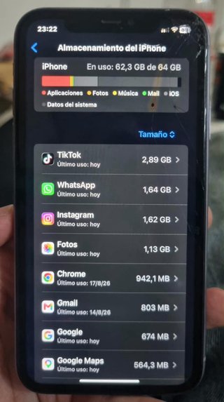 iPhone 11 64GB Morado