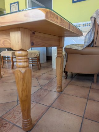 Mesa Castellana Madera y Cristal