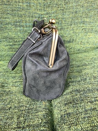 Bolso estilo victoriano gris