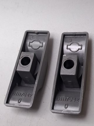 2 x Seguros puerta Nissan Trade