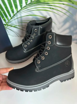 Botas hombre. Número 41