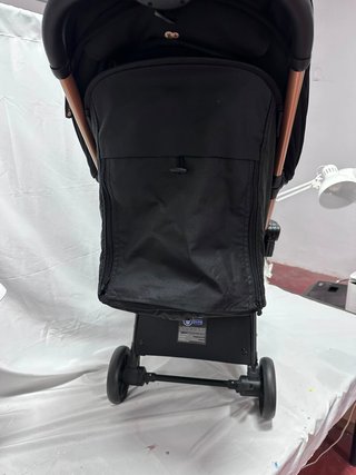 Silla de paseo Kinderkraft APINO Raven Black