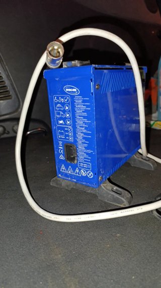 Cargador Silla Eléctrica Invacare