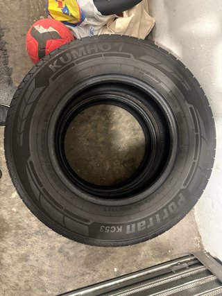 2 Ruedas Maxxis y 2 Kumho