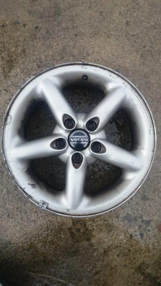 Llantas Volvo T5 R